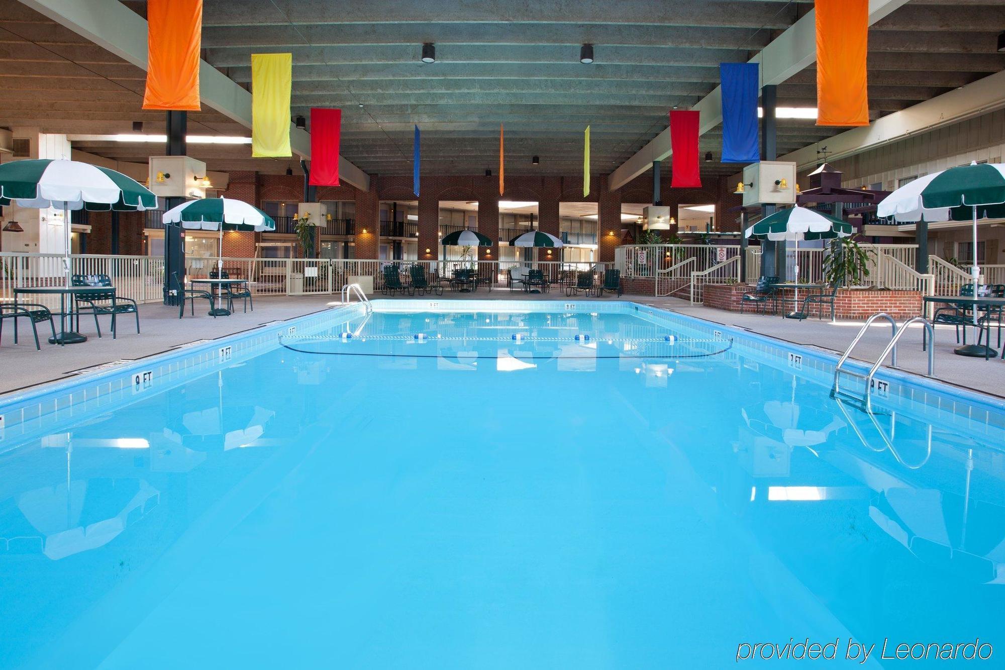 Ramada By Wyndham Uniontown Hotel Létesítmények fotó