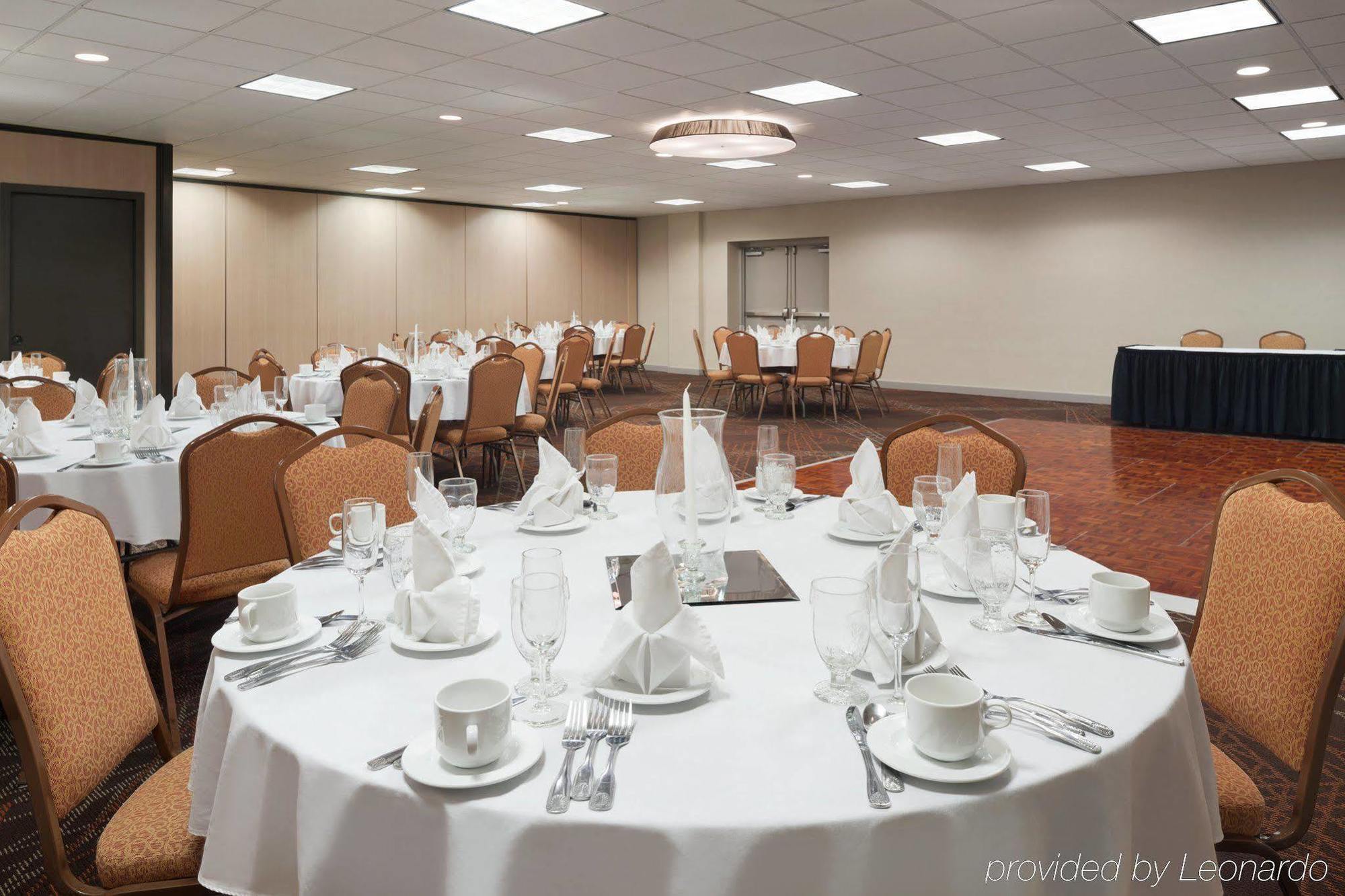 Ramada By Wyndham Uniontown Hotel Kültér fotó